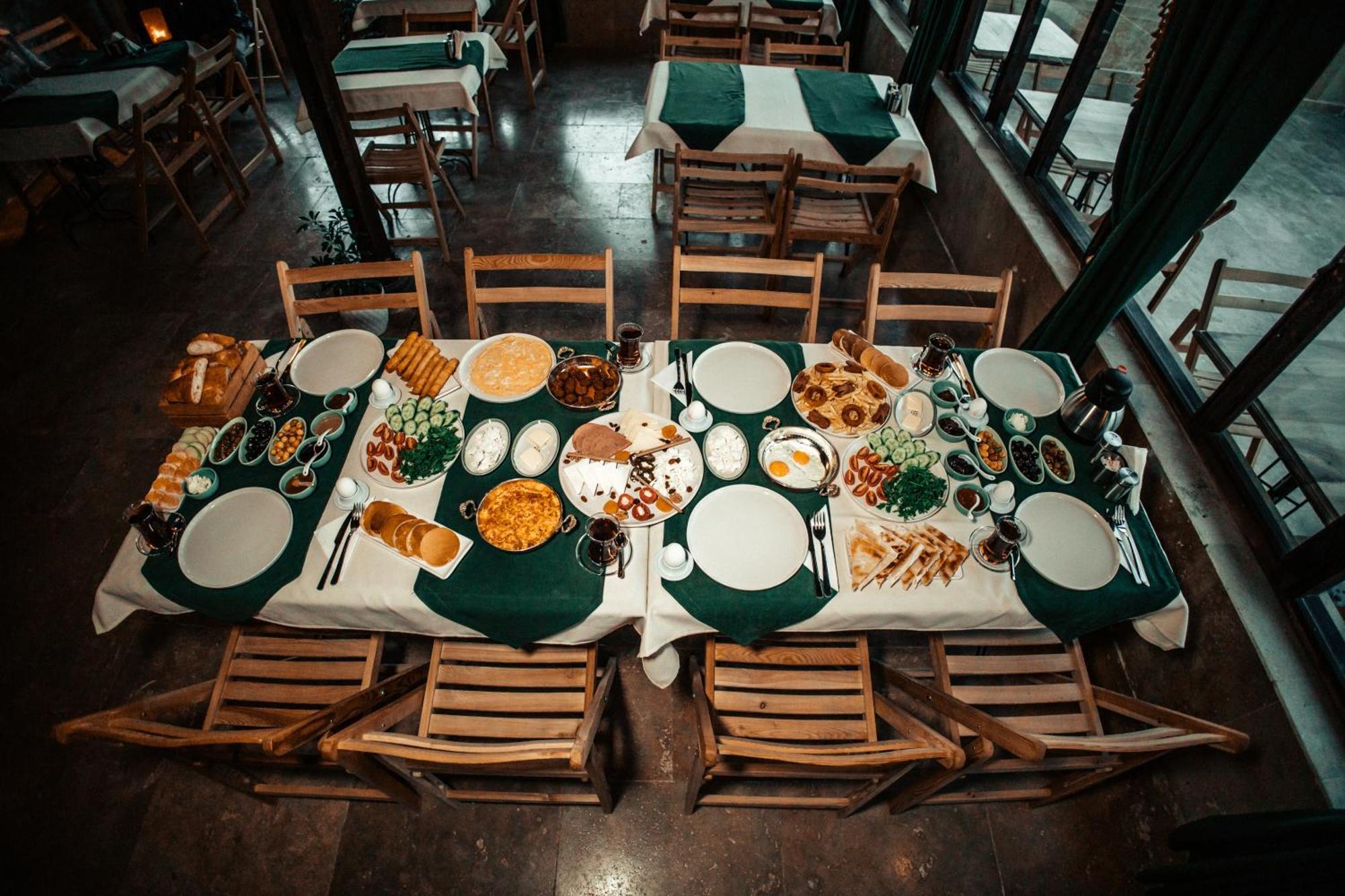 Bed and Breakfast Vanessa Cave House Урґюп Екстер'єр фото