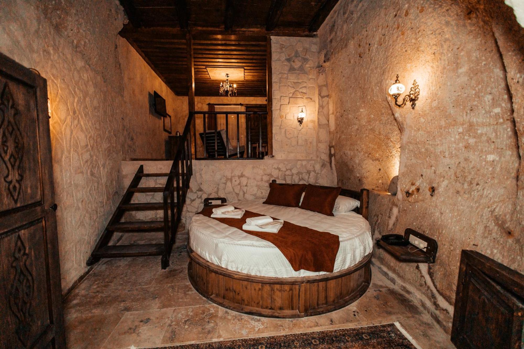 Bed and Breakfast Vanessa Cave House Урґюп Екстер'єр фото